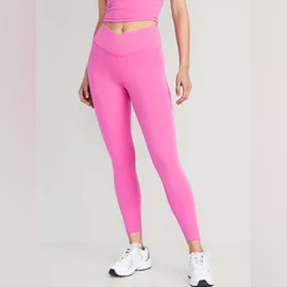 Old Navy One-Shoulder Crop Top & High-Waist Leggings Set in Bright Pink - Picture 3 of 3